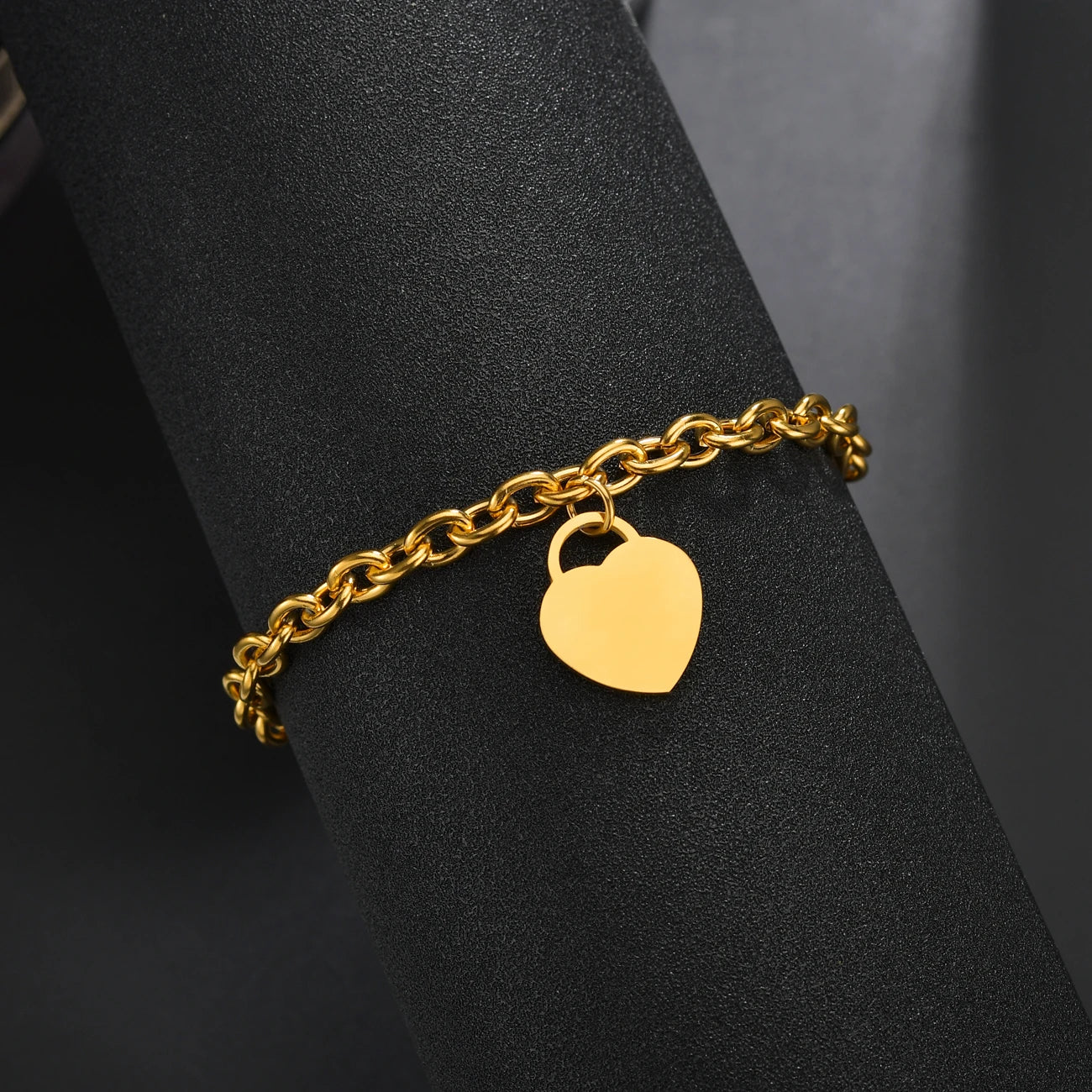 Personalized Engraved Heart Bracelet Custom Name Photo For Women Men